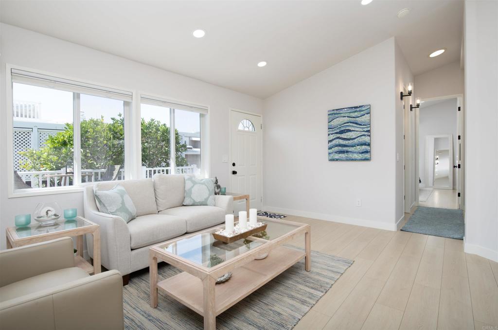 6503 Friendly Place Carlsbad, CA 92011 - Photo 9 of 33