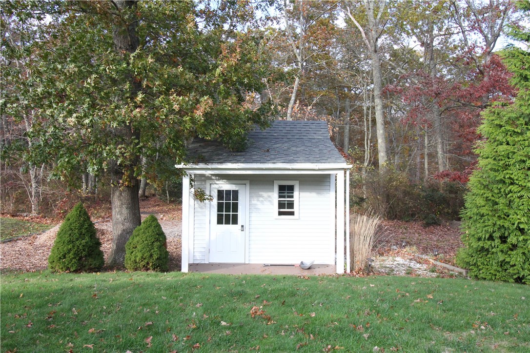400 Cottrell Road Tiverton, RI 02878 - Photo 8 of 46