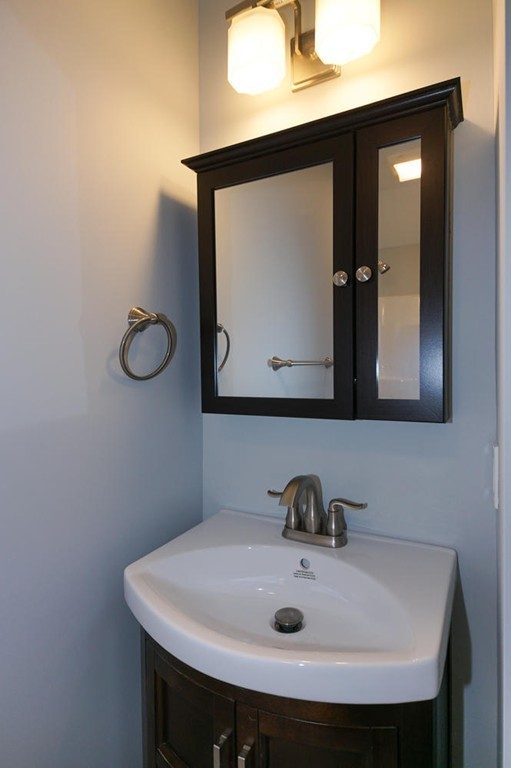 25 Pine Hill Road Ashland, MA 01721 - Photo 15 of 29 Gallery Image 15