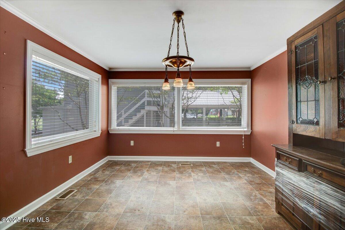 125 West Pine Street Pine Level, NC 27568 - Photo 11 of 36 24-125 W Pine St-24