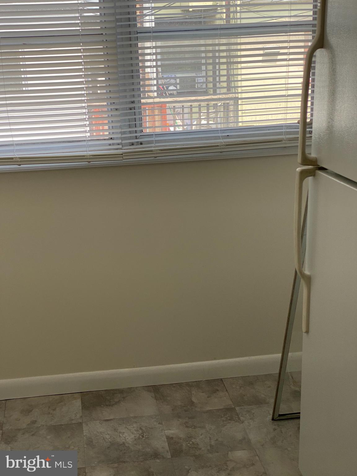 503 Millbank Road Upper Darby, PA 19082 - Photo 8 of 17 Kitchen