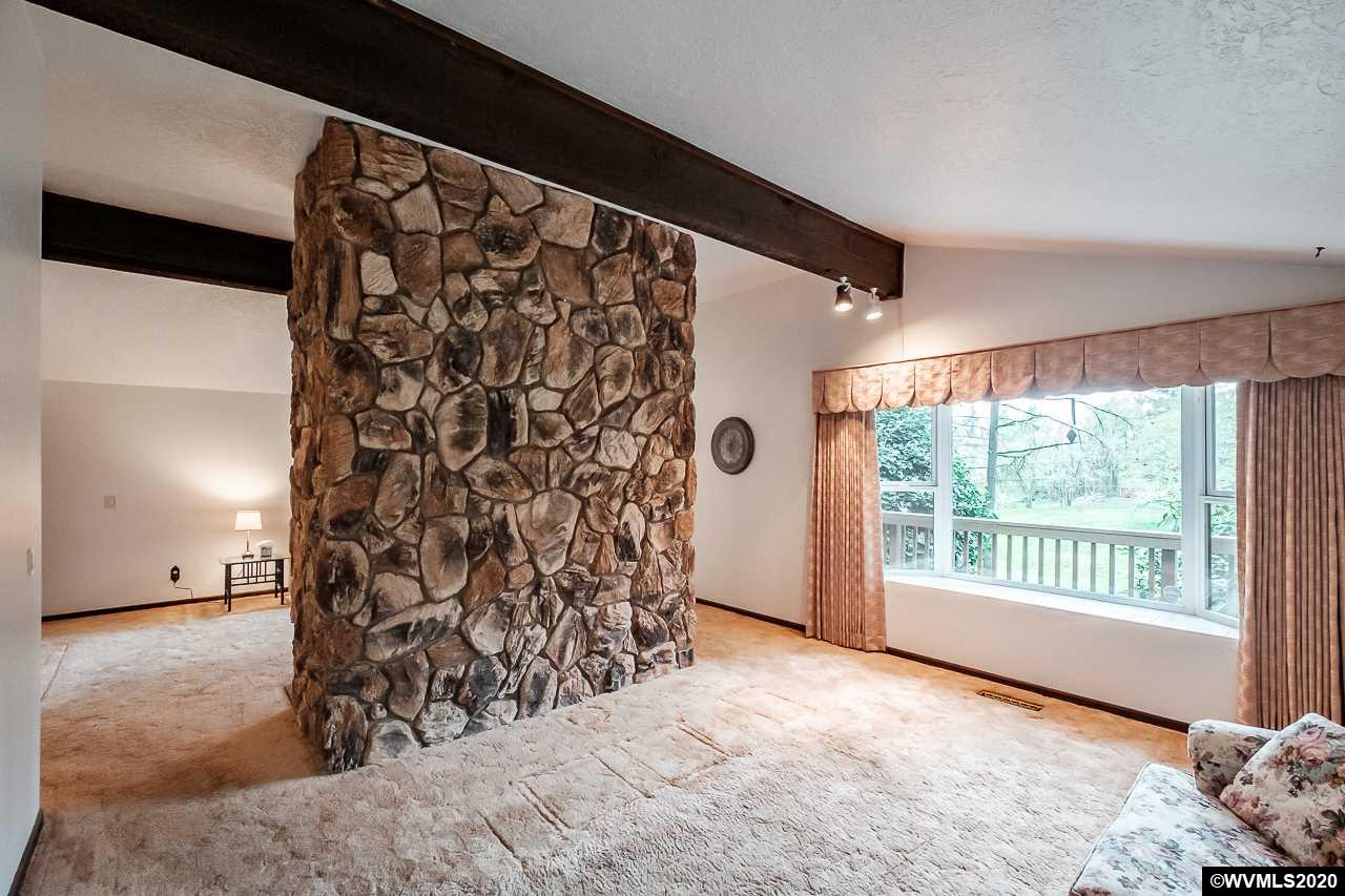 33736 Meeker Road Northeast Albany, OR 97322 - Photo 20 of 42 Gallery Image 20