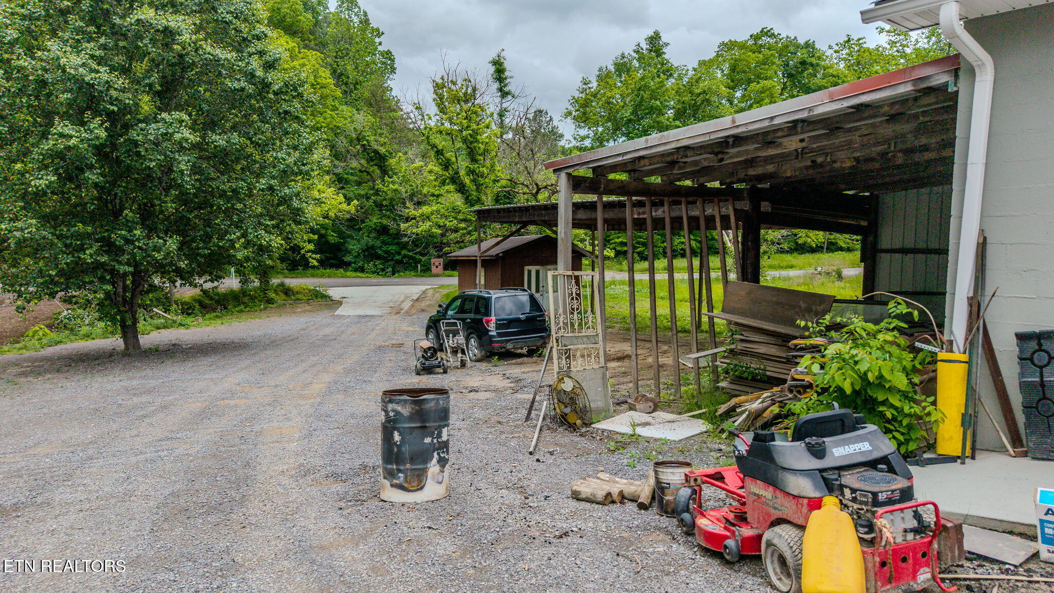 298 Brock Road Maynardville, TN 37807 - Photo 33 of 41 33-web-or-mls-DJI_20260507130443_0512_D