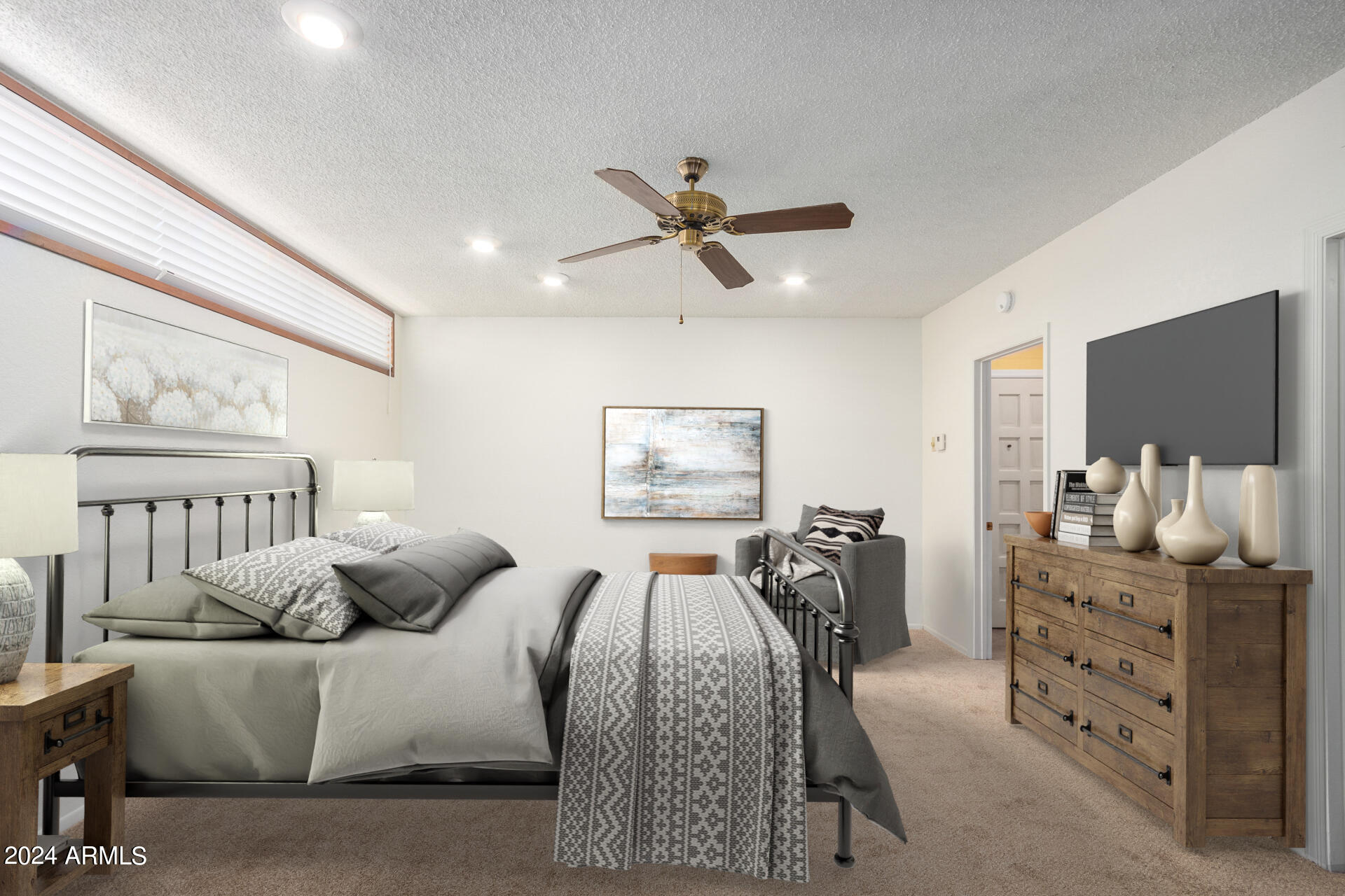 3602 West Shangri-la Road Phoenix, AZ 85029 - Photo 12 of 29 Gallery Image 12