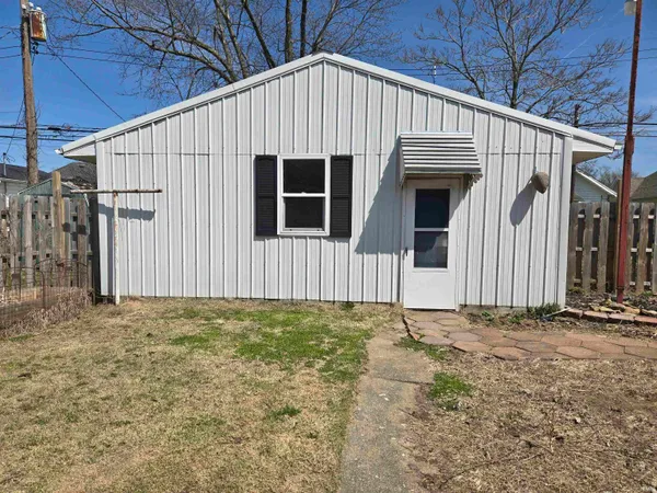 $197,500 | 1218 McKinley Avenue, Vincennes, IN 47591