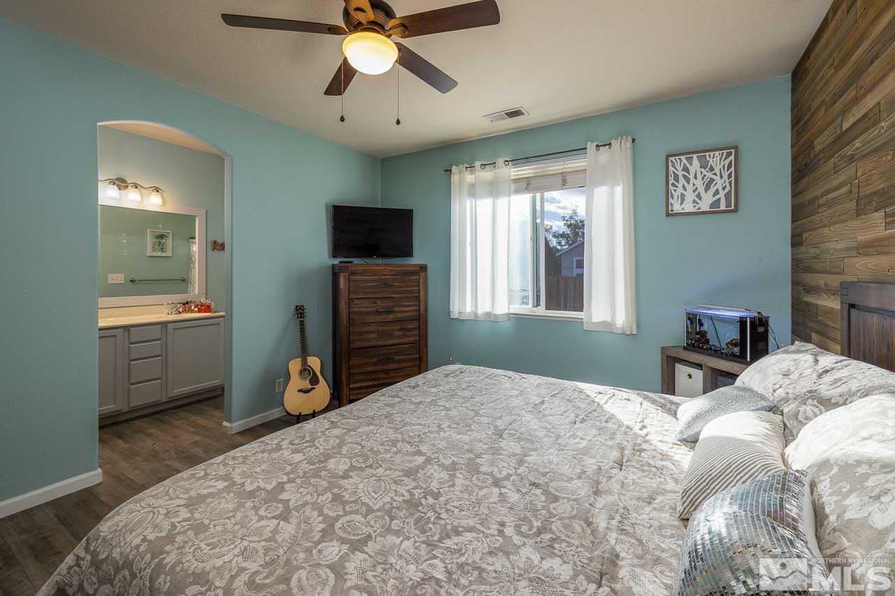 1522 Crestview Road Fernley, NV 89408 - Photo 8 of 14 Photo 8