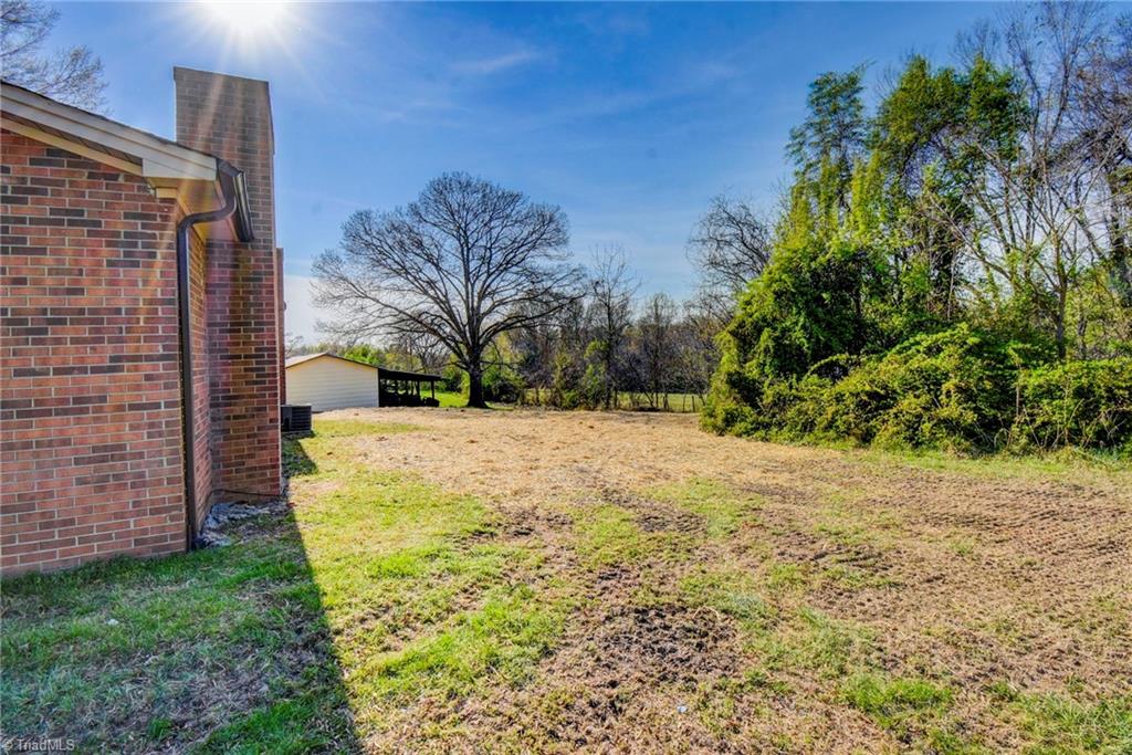 211 Riverside Circle Eden, NC 27288 - Photo 24 of 31 Gallery Image 24