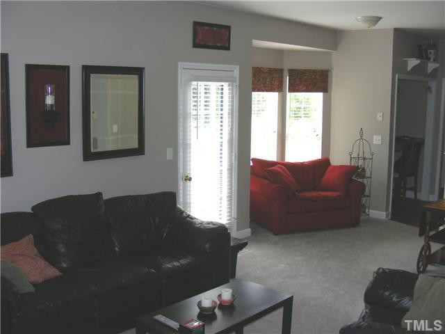 257 Bluegrass Road Selma, NC 27576 - Photo 6 of 19 Photo 6