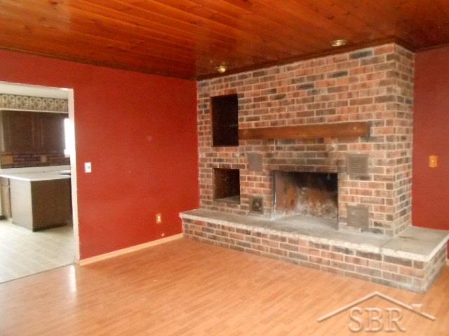 828 East Seidlers Road Kawkawlin, MI 48631 - Photo 22 of 27 31311986-21.JPG