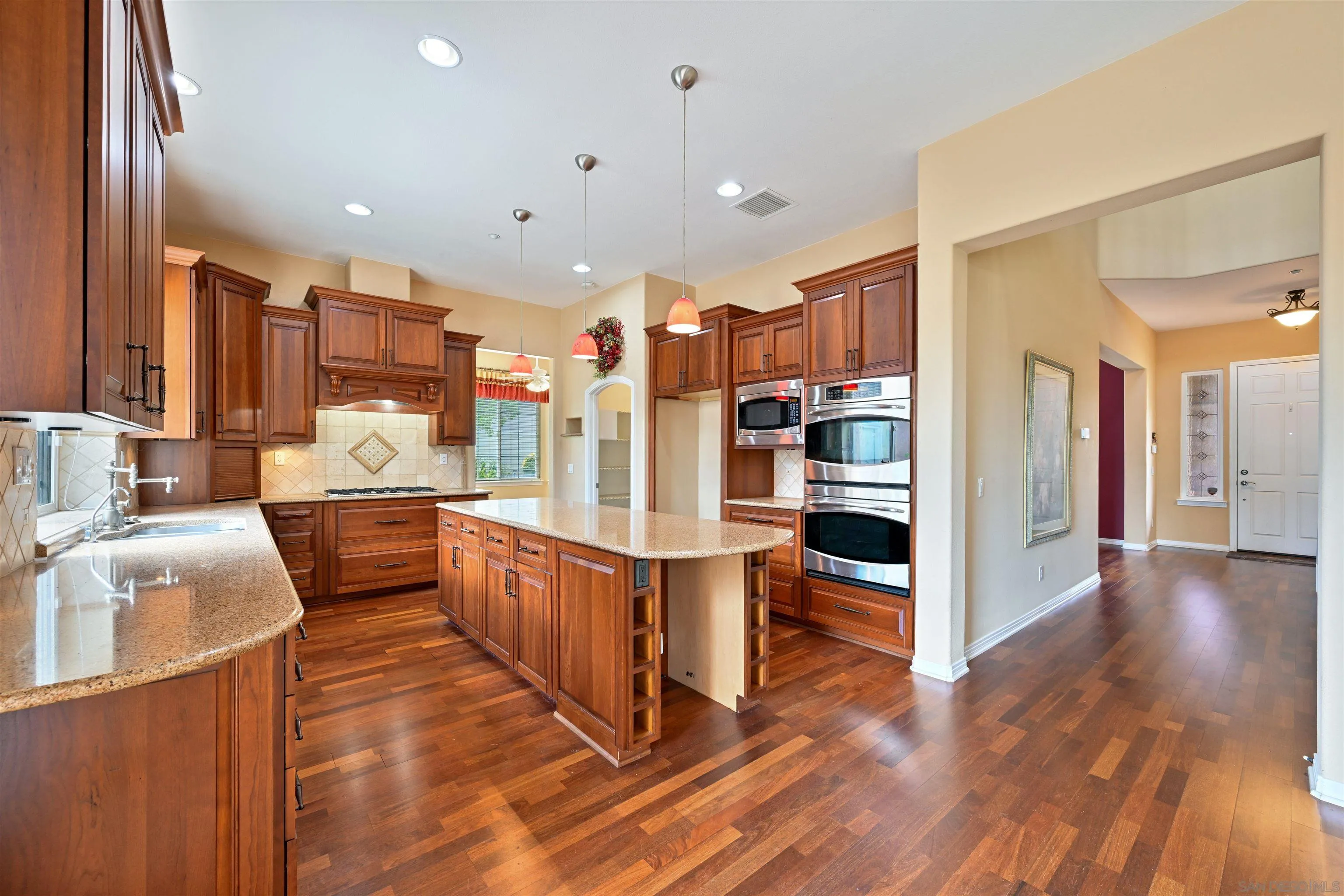 2116 Kirkcaldy Road Fallbrook, CA 92028 - Photo 10 of 39