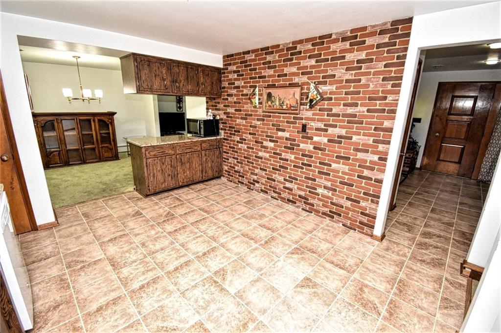 94 Conklin Road Washington, PA 15301 - Photo 11 of 32 Gallery Image 11