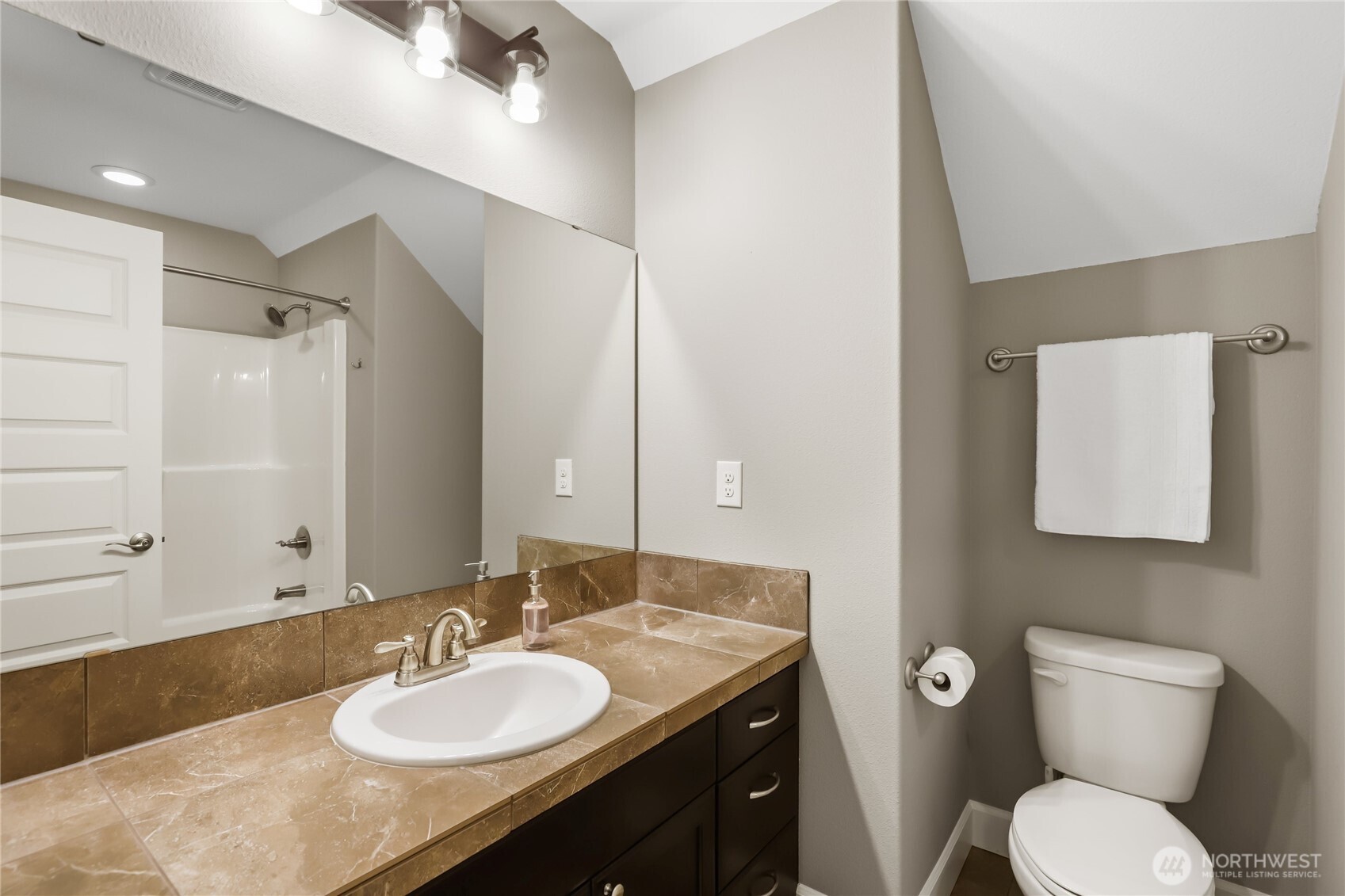 4890 Castleton Road Southwest Port Orchard, WA 98367 - Photo 29 of 40