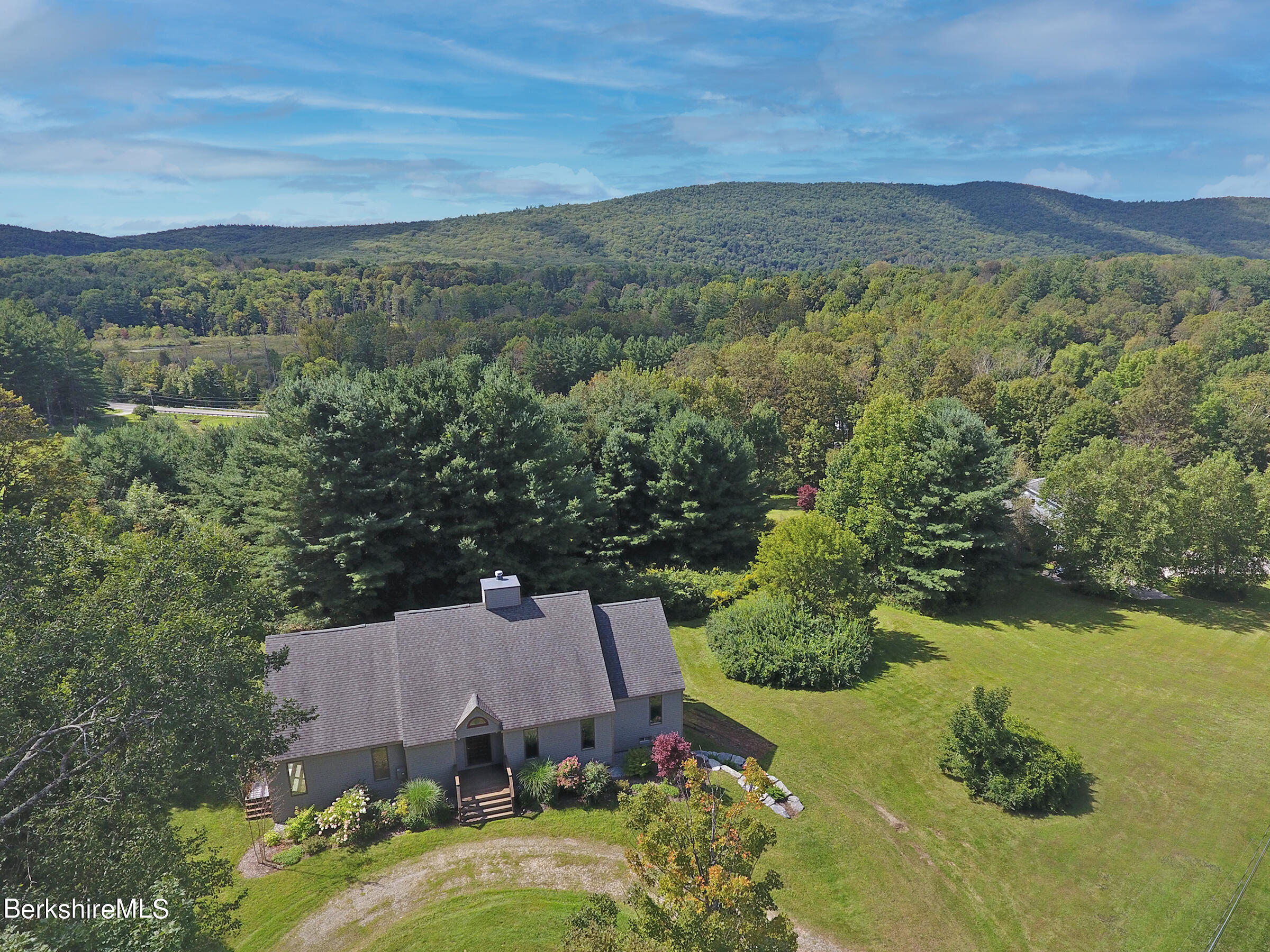 4 Hill Road Stockbridge, MA 01266 - Photo 41 of 41 an aerial view of a house with a garden