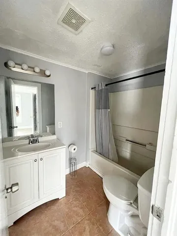 $995 | 5637 Birchman Avenue, Unit B, Fort Worth, TX 76107