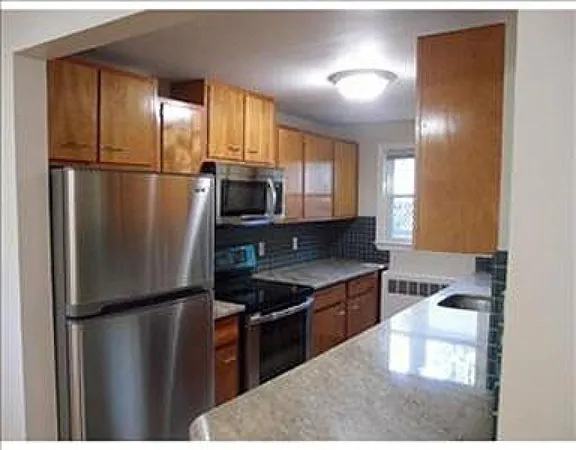 $3,500 | 8 Kenwood Street, Unit 2, Cambridge, MA 02139