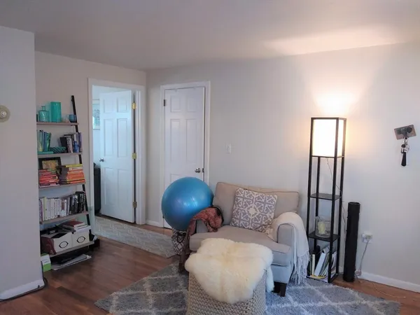 $3,500 | 8 Kenwood Street, Unit 2, Cambridge, MA 02139