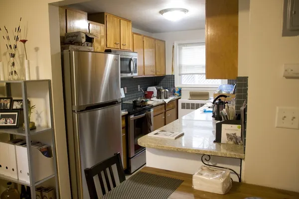 $3,500 | 8 Kenwood Street, Unit 2, Cambridge, MA 02139