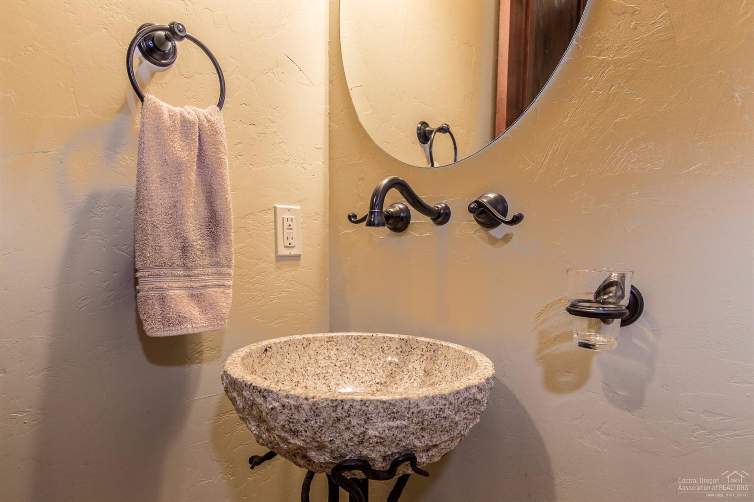 18460 Tumalo Reservoir Road Bend, OR 97703 - Photo 12 of 21 Additional Photo
