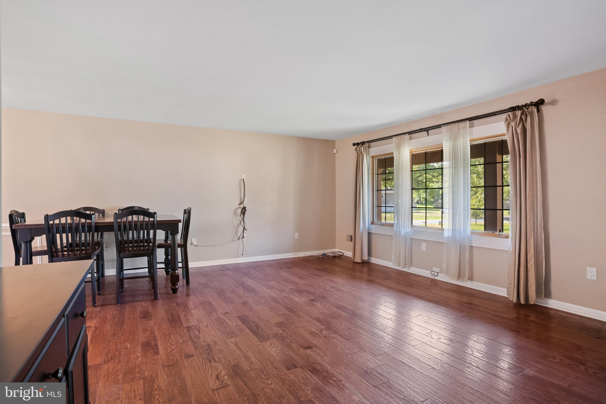 802 Elmhurst Road Severn, MD 21144 - Photo 5 of 33