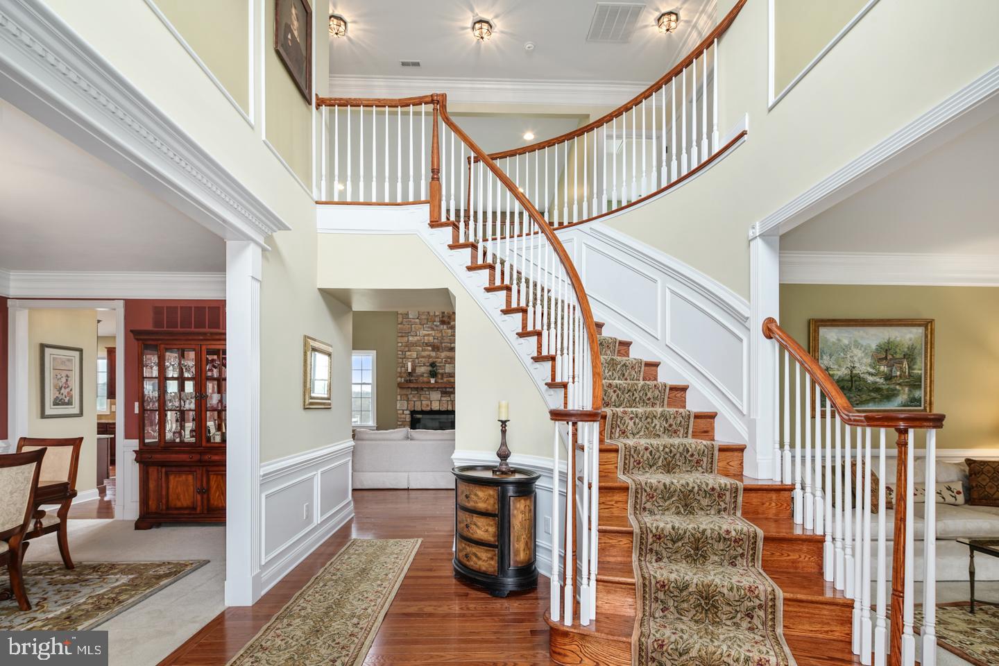 121 Bennington Road Phoenixville, PA 19460 - Photo 2 of 32