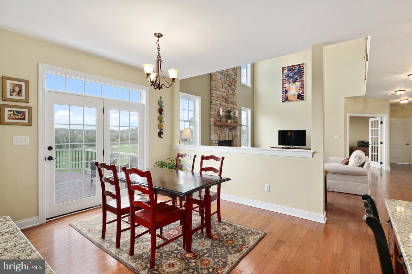 121 Bennington Road Phoenixville, PA 19460 - Photo 8 of 32 kitchen eating area