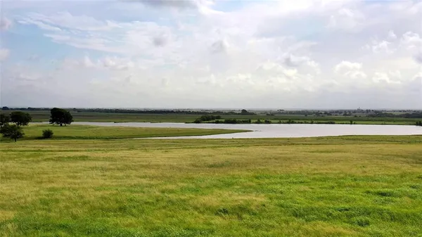 $2,400,000 | 173 Hcr 1341, Hillsboro, TX 76645