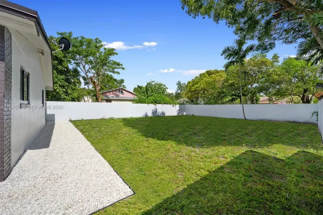 $2,800 | 511 Northwest 93rd Street, Unit 513, Miami Shores, FL 33150