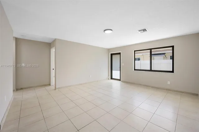 $2,800 | 511 Northwest 93rd Street, Unit 513, Miami Shores, FL 33150