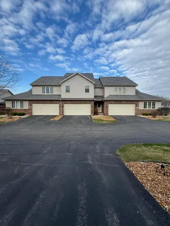 $319,000 | 15477 98th Place, Dyer, IN 46311