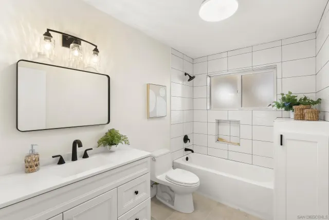 $3,795,000 | 7875 Bellakaren Place, La Jolla, CA 92037