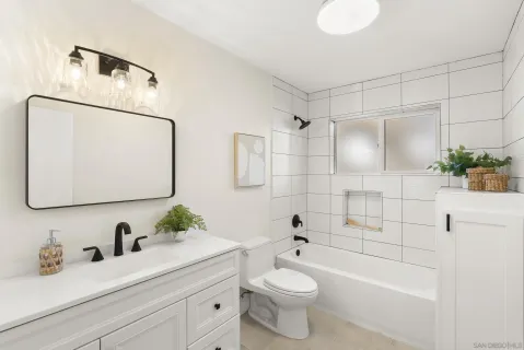 $3,595,000 | 7875 Bellakaren Place, La Jolla, CA 92037