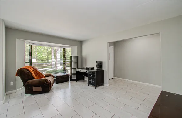 $330,000 | 2507 Encreek Road, Houston, TX 77068