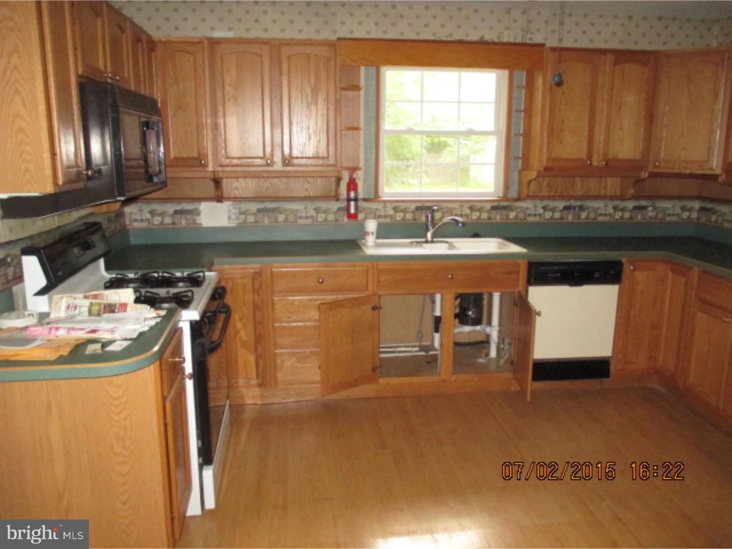 17 Rottau Avenue Pemberton, NJ 08068 - Photo 2 of 6