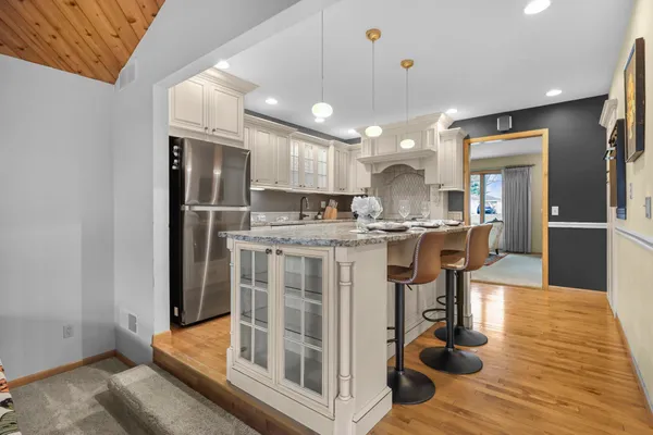 $479,900 | 5111 Arrowhead Drive, Monona, WI 53716