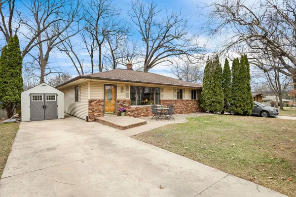 $479,900 | 5111 Arrowhead Drive, Monona, WI 53716