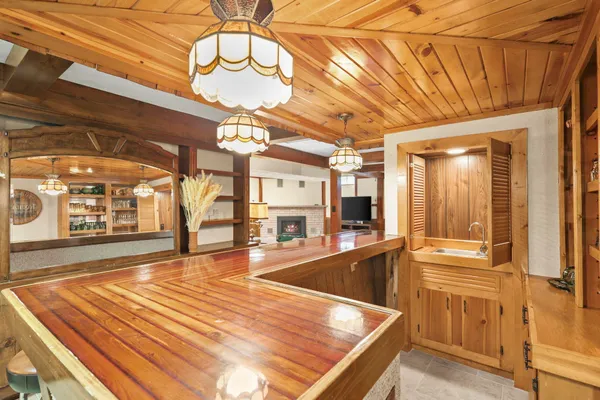 $479,900 | 5111 Arrowhead Drive, Monona, WI 53716