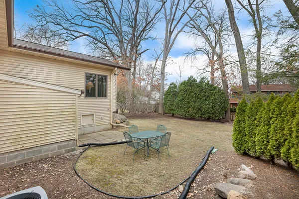 $479,900 | 5111 Arrowhead Drive, Monona, WI 53716