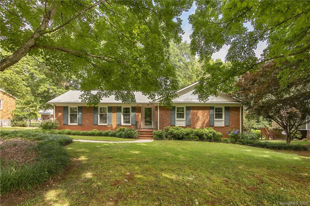 509 Holiday Road Gastonia, NC 28054 - Photo 1 of 19 Gallery Image 1