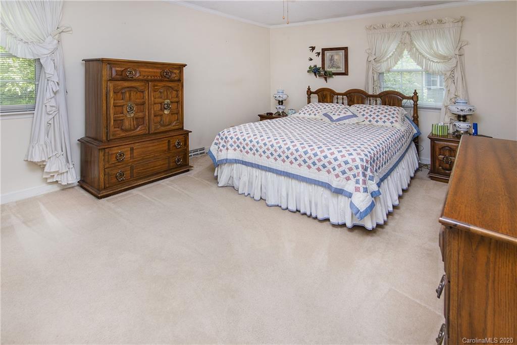 509 Holiday Road Gastonia, NC 28054 - Photo 13 of 19 Gallery Image 13