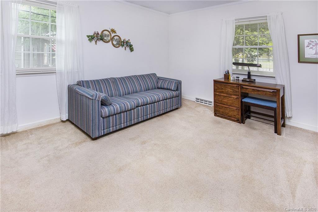 509 Holiday Road Gastonia, NC 28054 - Photo 17 of 19 Gallery Image 17