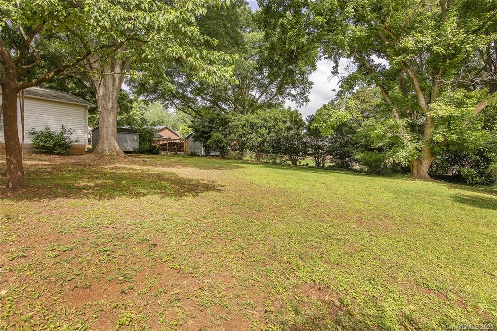 509 Holiday Road Gastonia, NC 28054 - Photo 18 of 19 Gallery Image 18