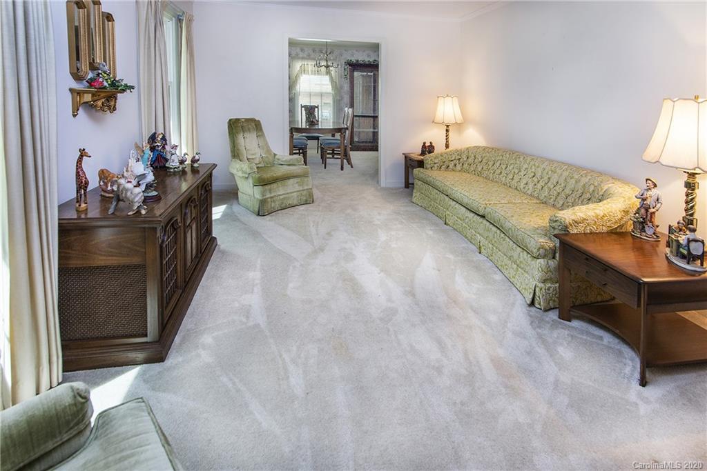 509 Holiday Road Gastonia, NC 28054 - Photo 4 of 19 Gallery Image 4