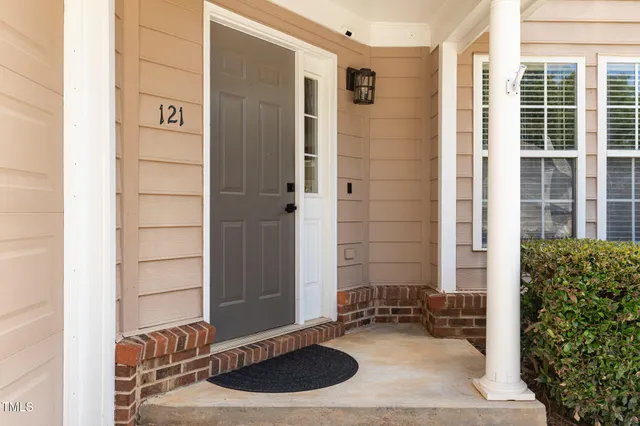 $524,900 | 121 Walter Hagen Drive, Mebane, NC 27302