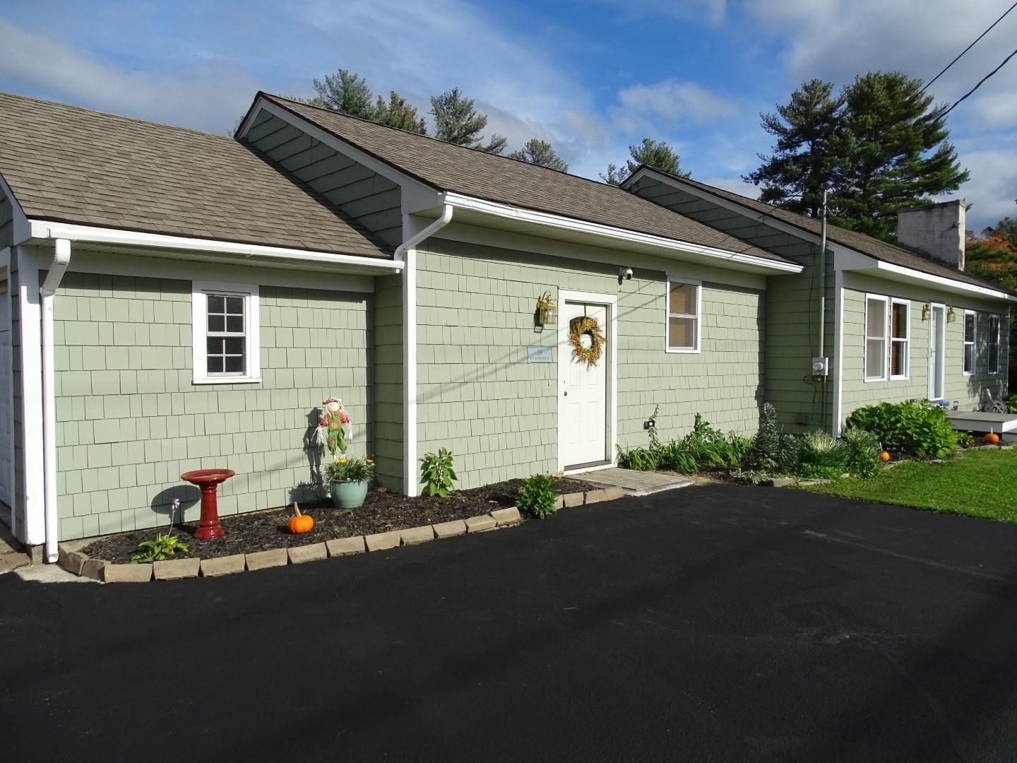 29 New Rochester Road Dover, NH 03820 - Photo 2 of 34 Gallery Image 2