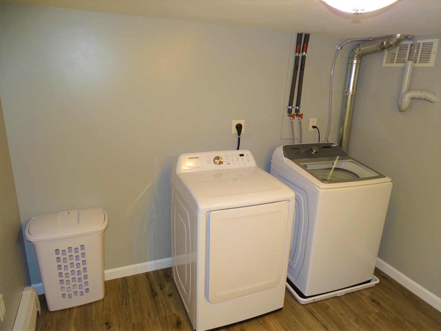 29 New Rochester Road Dover, NH 03820 - Photo 22 of 34 Gallery Image 22