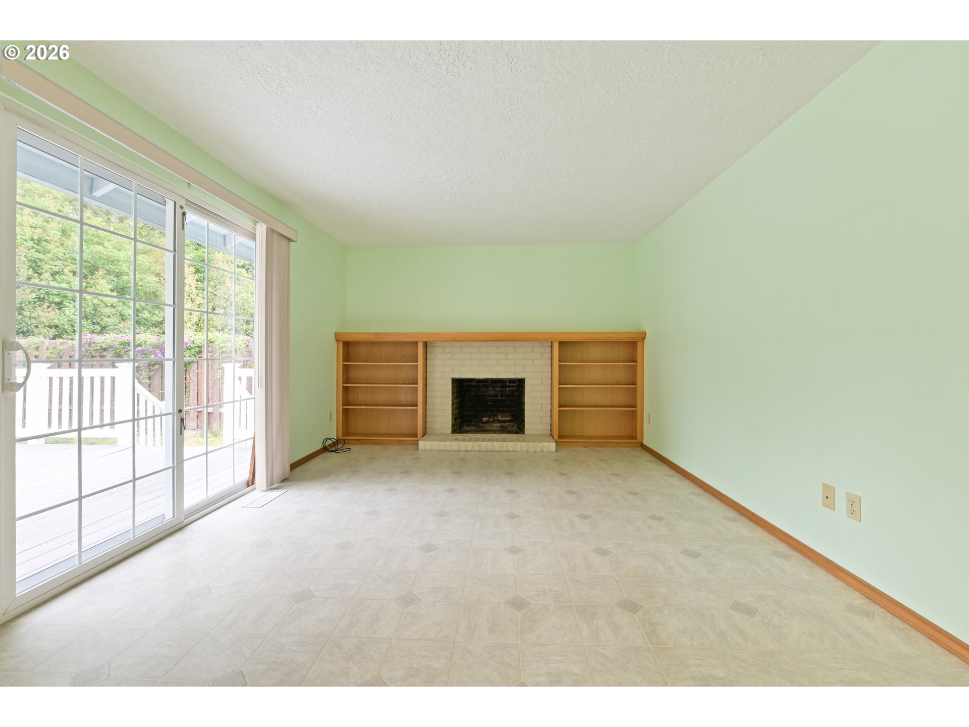 14575 Southwest Glenbrook Road Beaverton, OR 97007 - Photo 9 of 42