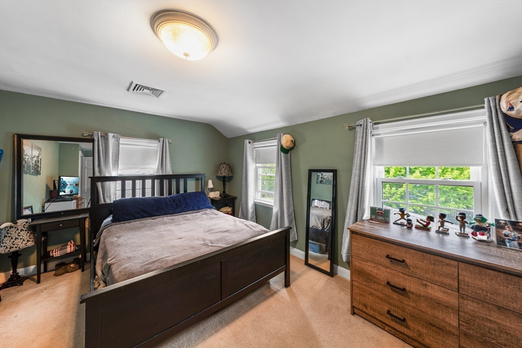 69 Princeton Road Arlington, MA 02474 - Photo 20 of 36 Gallery Image 20