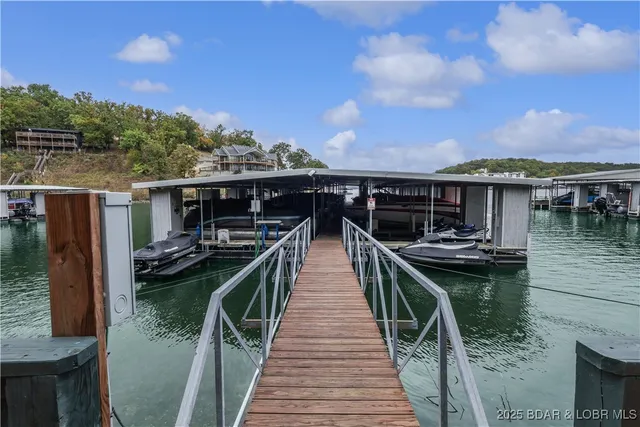 $149,000 | 1436 Cherokee Road, Unit 1B, Lake Ozark, MO 65049