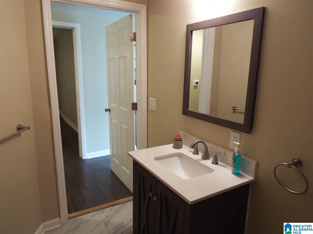 3920 Todd Avenue Southwest Birmingham, AL 35221 - Photo 7 of 24