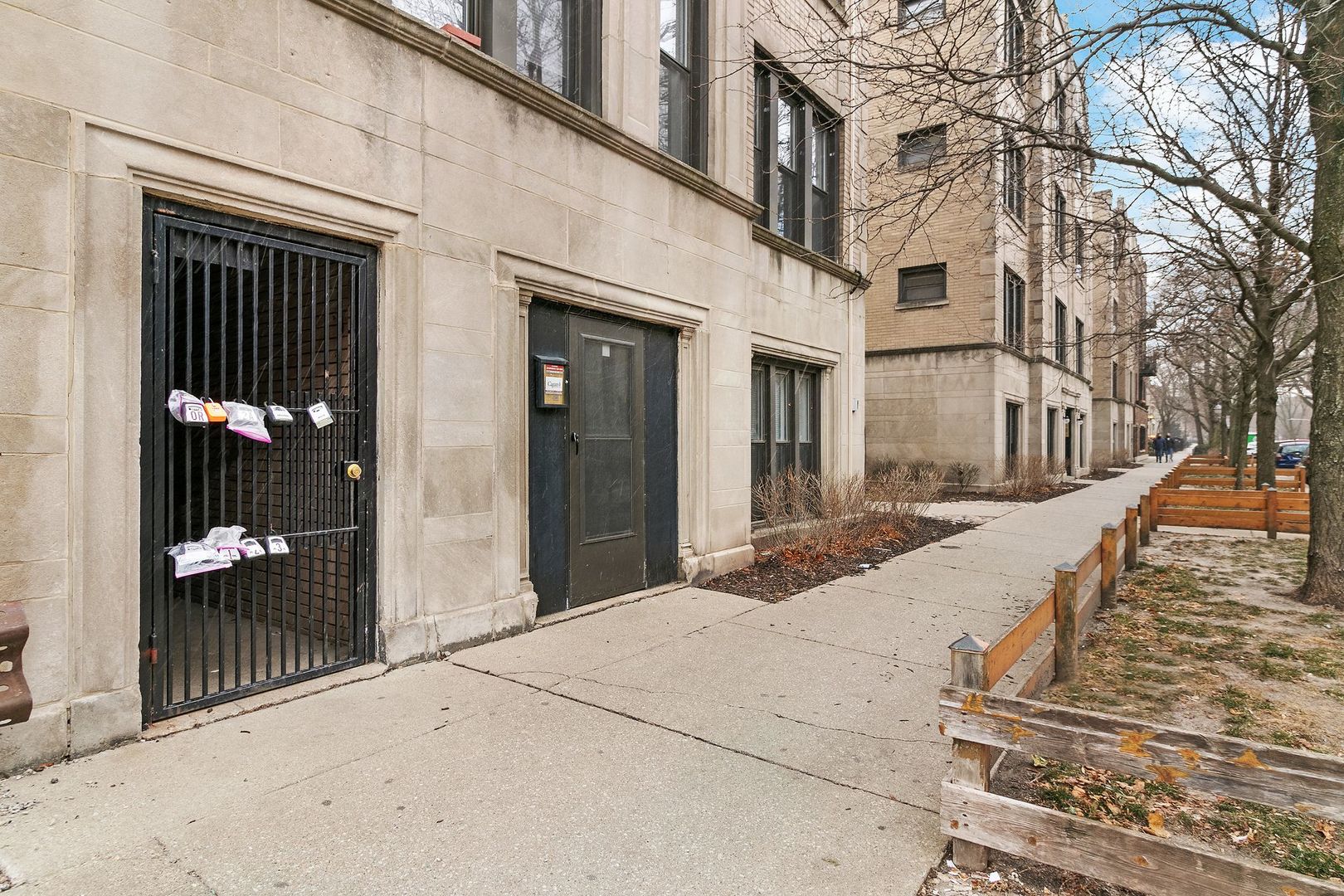 635 West Roscoe Street, Unit NG Chicago, IL 60657 - Photo 16 of 18